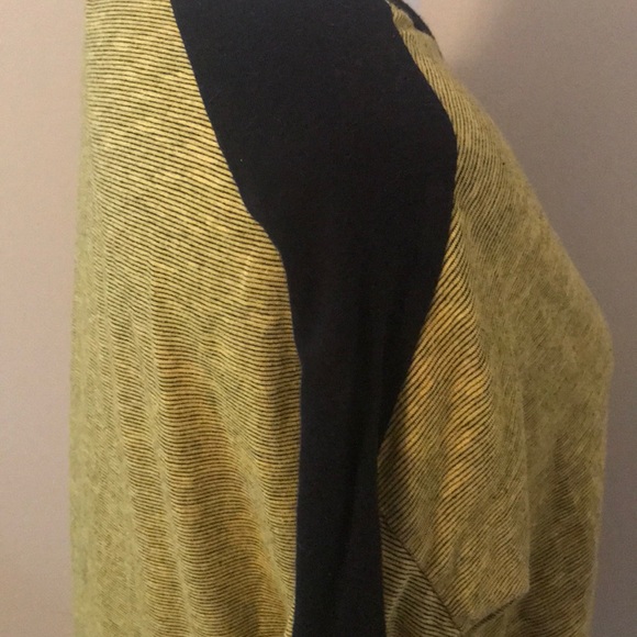 Lularoe Irma tunic - Picture 3 of 3